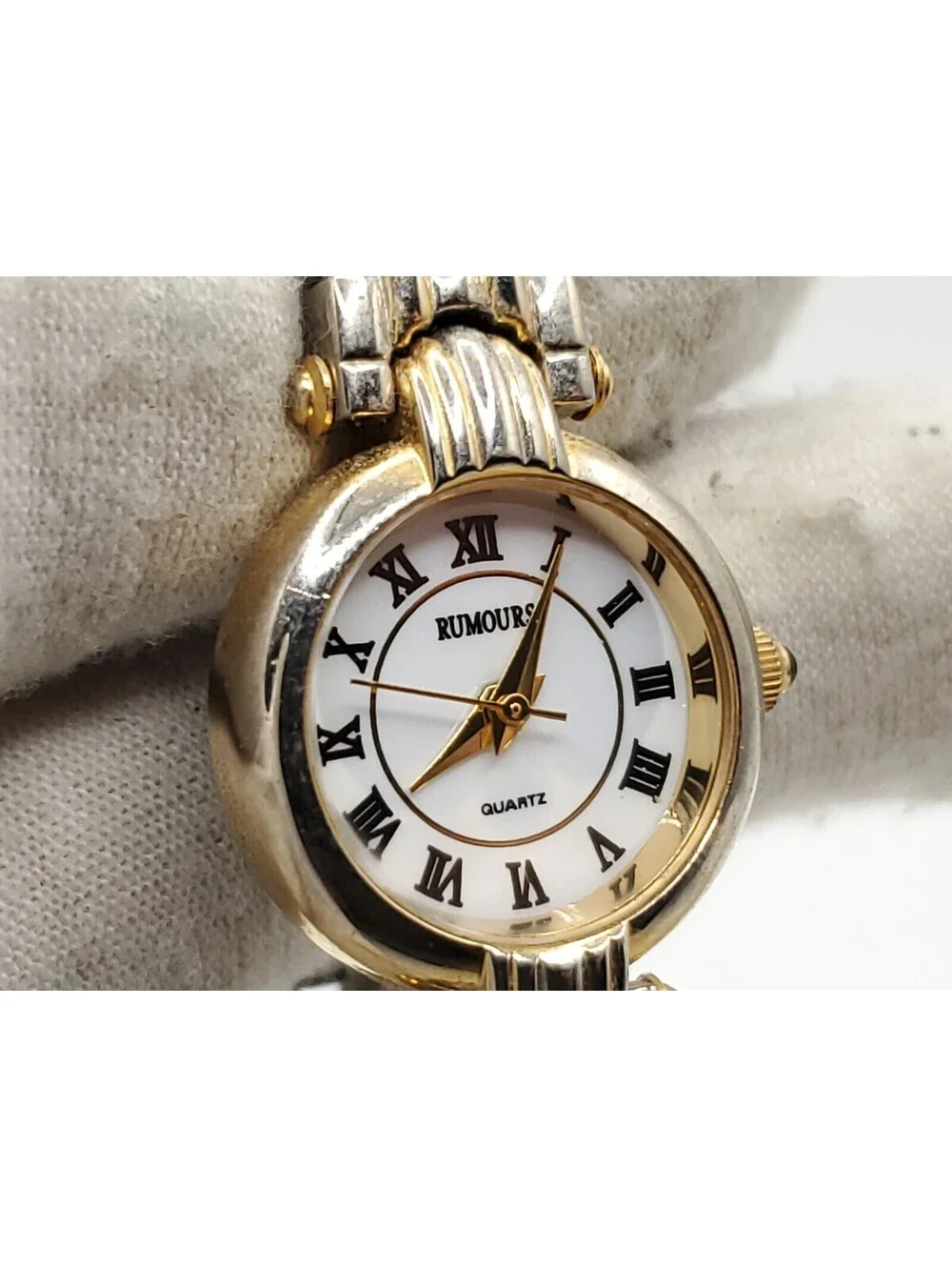 Rumours Quartz Watch New Battey Two-Tone White Dial 20mm